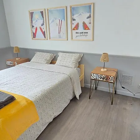 Cote Cour, T2 Espace Exterieur Au Calme Lägenhet Lourdes