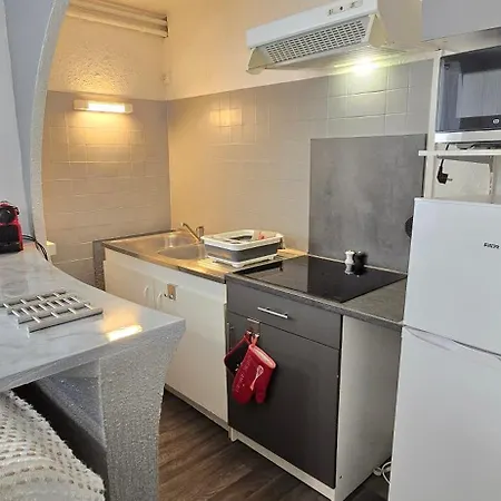 Cote Cour, T2 Espace Exterieur Au Calme Διαμέρισμα Λούρδη