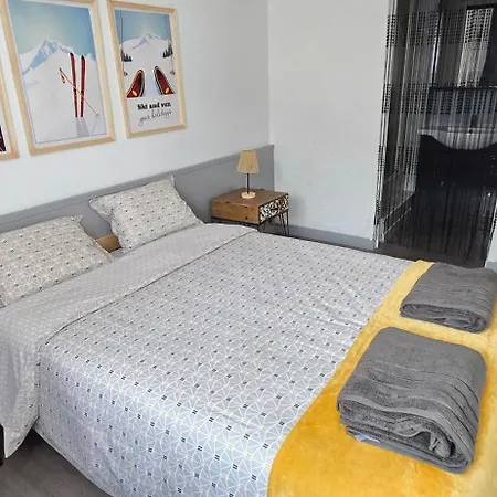 Cote Cour, T2 Espace Exterieur Au Calme Apartament